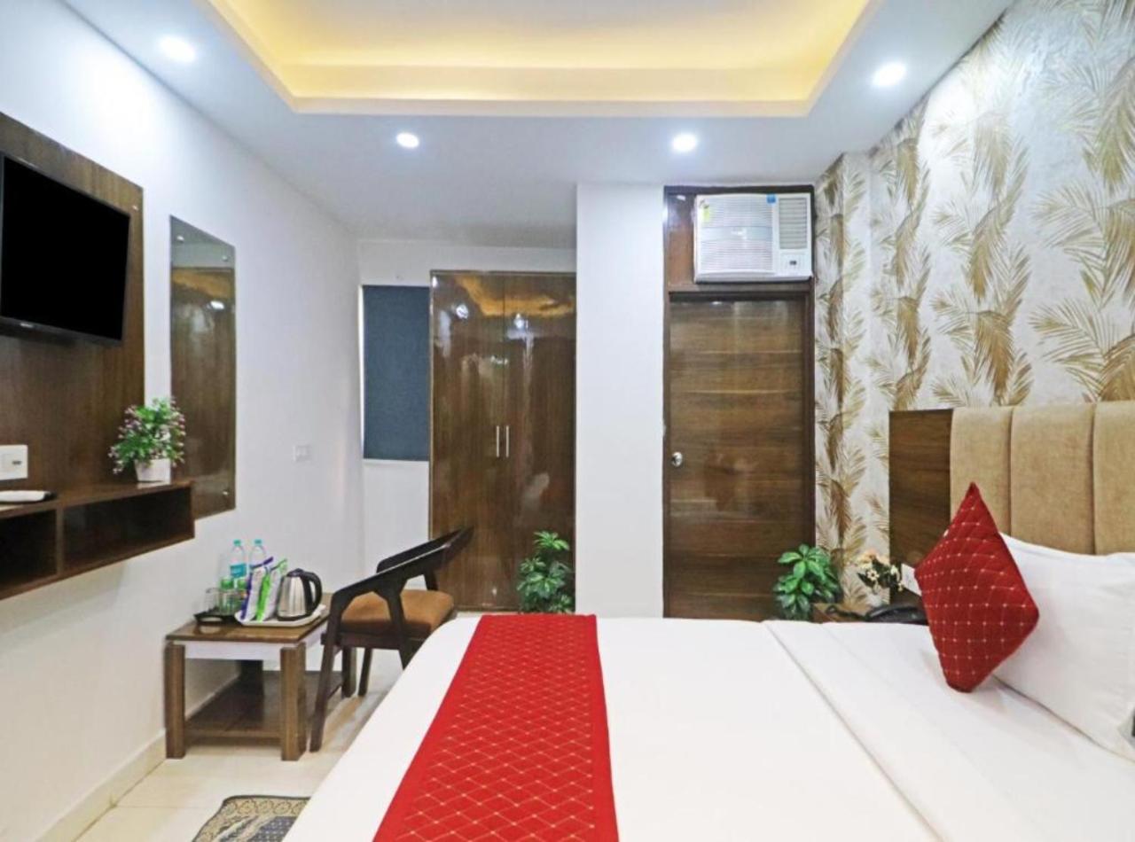 Hotel Vijaydeep Palace Near Delhi Airport Új-Delhi Kültér fotó