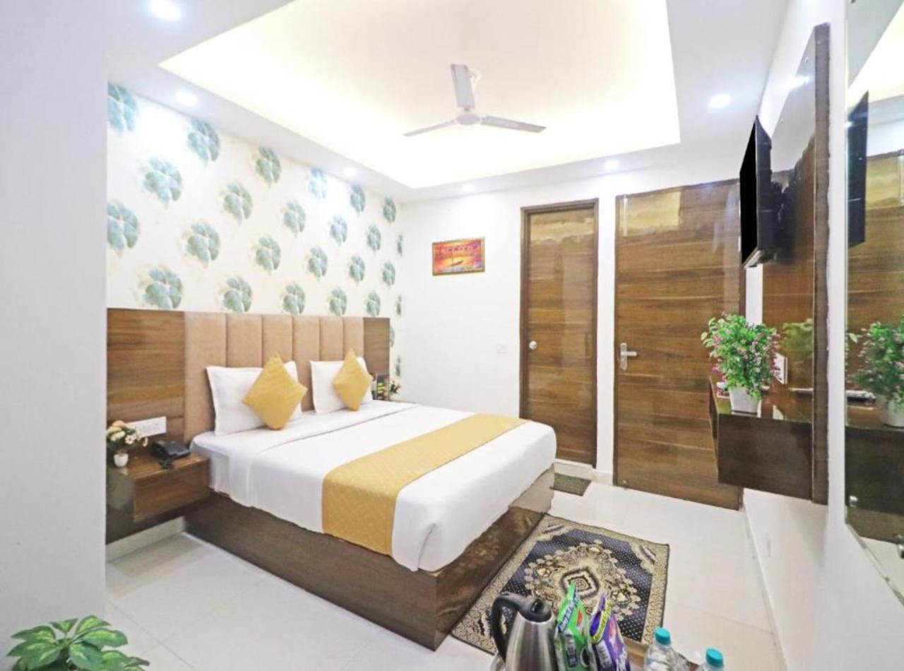 Hotel Vijaydeep Palace Near Delhi Airport Új-Delhi Kültér fotó