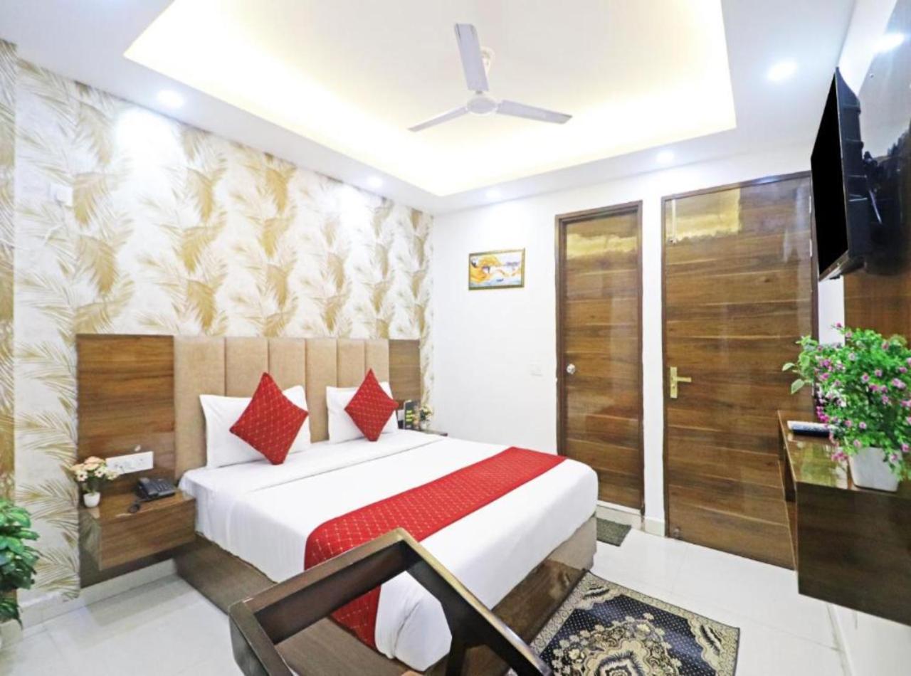 Hotel Vijaydeep Palace Near Delhi Airport Új-Delhi Kültér fotó